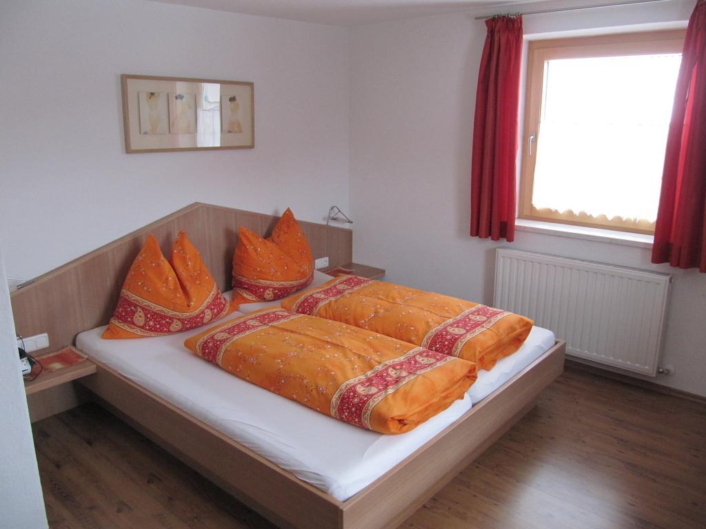 Haus Elise Apartamento Zell am See Habitación foto